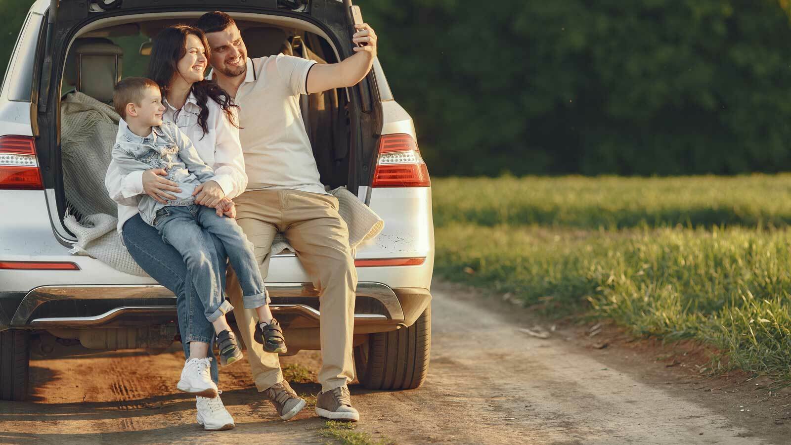 Kinder im Auto – Sicherheits- und Komforttipps für Eltern